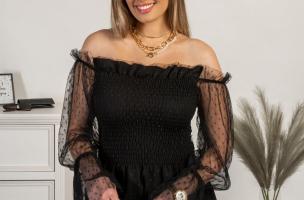 Elegancka bluzka z naszyjnikiem i przeźroczystymi rękawami Nylah, czarna