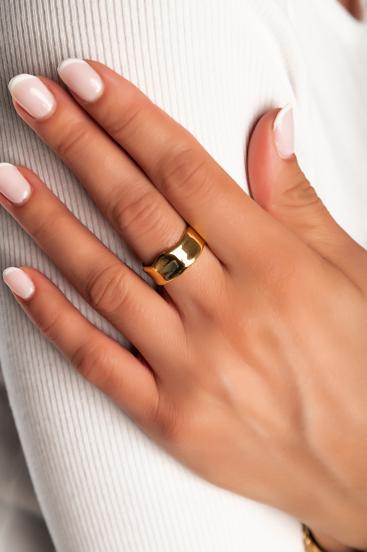 Elegancki pierścionek ART555, kolor złoty.