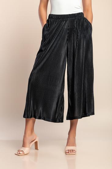 Eleganckie spodnie plisowane, czarne