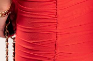 Elegancka mini sukienka Atessa, czerwona