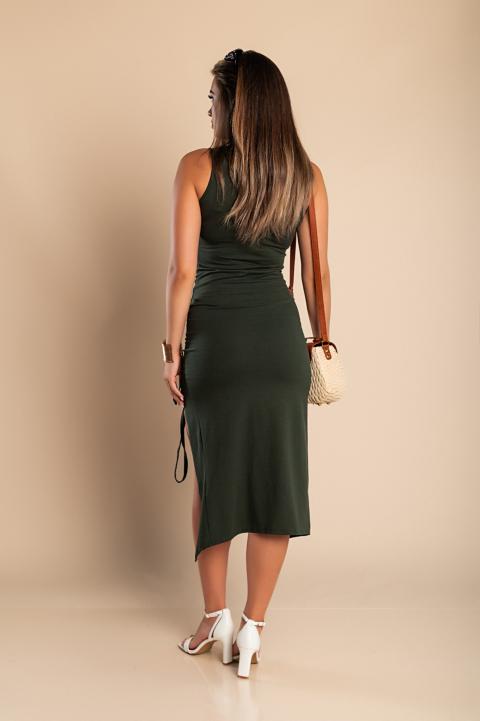 Elegancka sukienka maxi w kolorze oliwkowym
